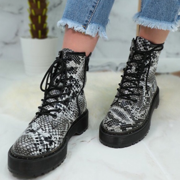 Shoes - Snake print Lace Up Boot